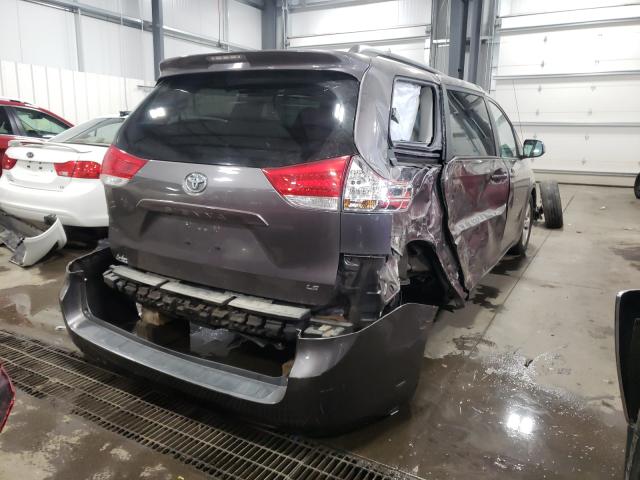 Photo 3 VIN: 5TDKK3DC5BS048182 - TOYOTA SIENNA LE 