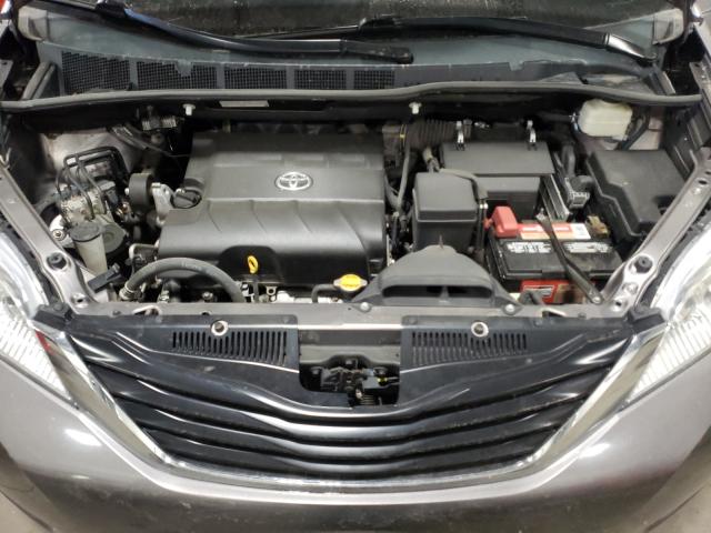 Photo 6 VIN: 5TDKK3DC5BS048182 - TOYOTA SIENNA LE 