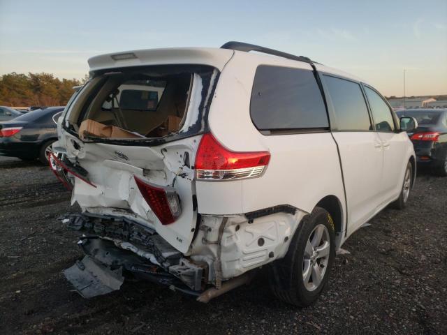 Photo 3 VIN: 5TDKK3DC5BS061448 - TOYOTA SIENNA LE 