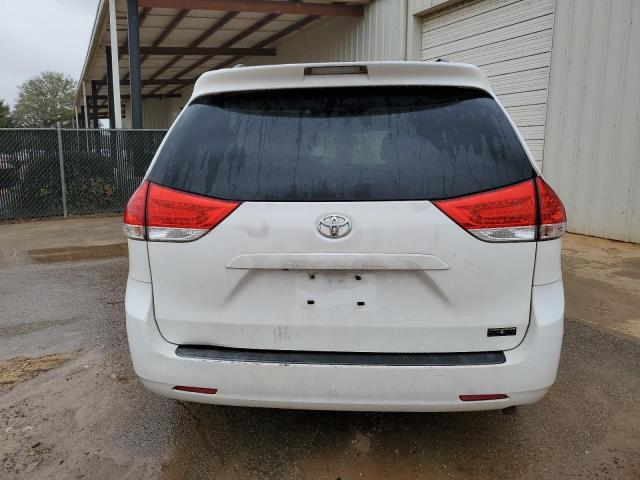 Photo 5 VIN: 5TDKK3DC5BS070120 - TOYOTA SIENNA LE 