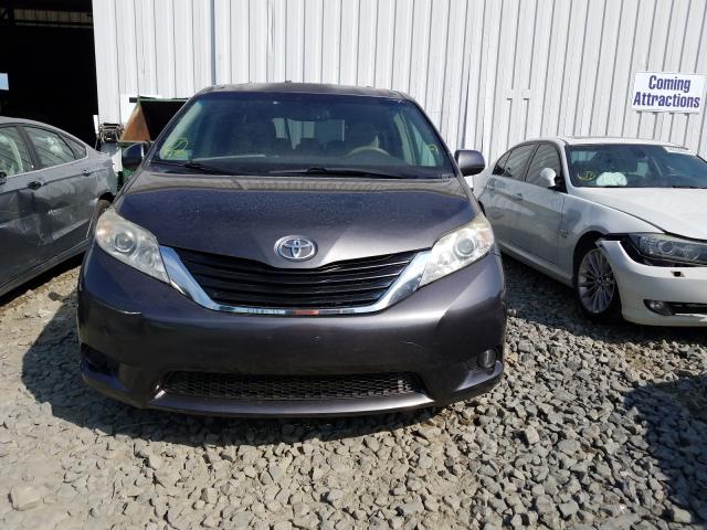 Photo 8 VIN: 5TDKK3DC5BS086169 - TOYOTA SIENNA LE 