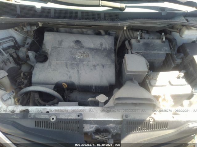 Photo 9 VIN: 5TDKK3DC5BS087421 - TOYOTA SIENNA 