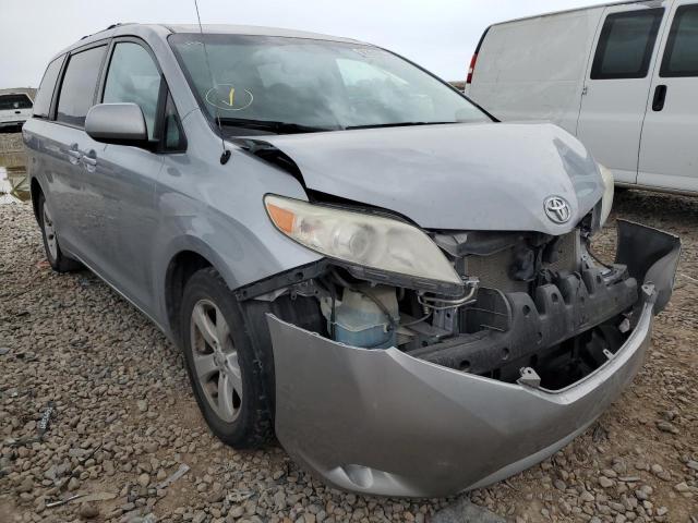 Photo 0 VIN: 5TDKK3DC5BS090741 - TOYOTA SIENNA LE 