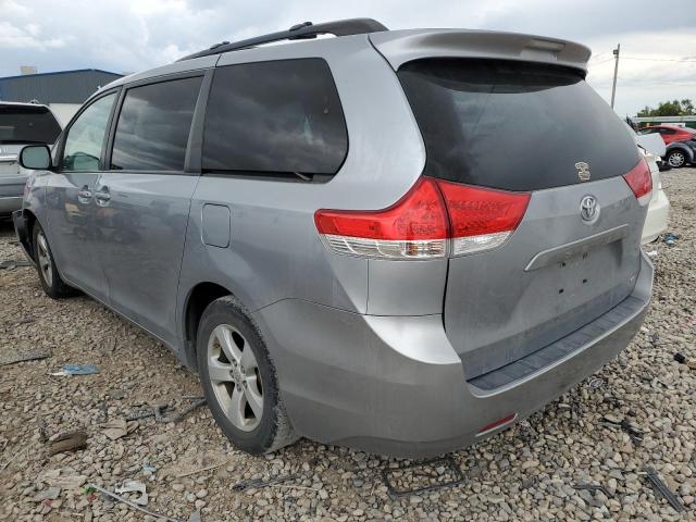 Photo 2 VIN: 5TDKK3DC5BS090741 - TOYOTA SIENNA LE 