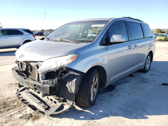 Photo 1 VIN: 5TDKK3DC5BS096832 - TOYOTA SIENNA LE 