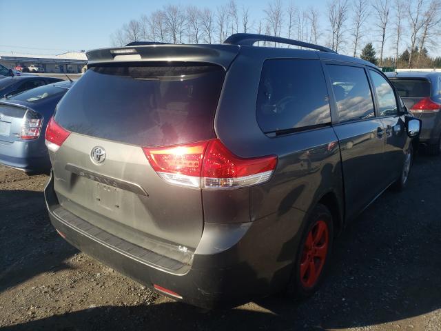 Photo 3 VIN: 5TDKK3DC5BS098662 - TOYOTA SIENNA LE 