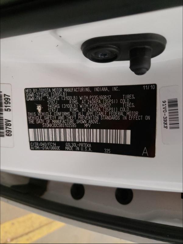 Photo 9 VIN: 5TDKK3DC5BS102595 - TOYOTA SIENNA LE 