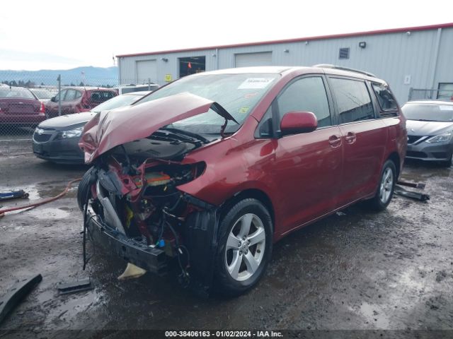 Photo 1 VIN: 5TDKK3DC5BS122877 - TOYOTA SIENNA 