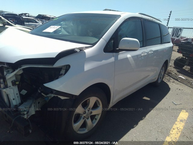 Photo 1 VIN: 5TDKK3DC5BS125066 - TOYOTA SIENNA 