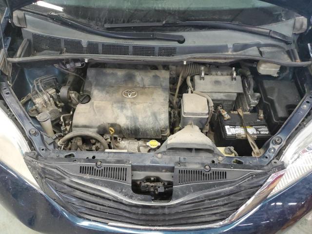 Photo 11 VIN: 5TDKK3DC5BS127285 - TOYOTA SIENNA LE 