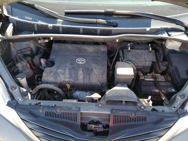 Photo 6 VIN: 5TDKK3DC5BS151182 - TOYOTA SIENNA LE 