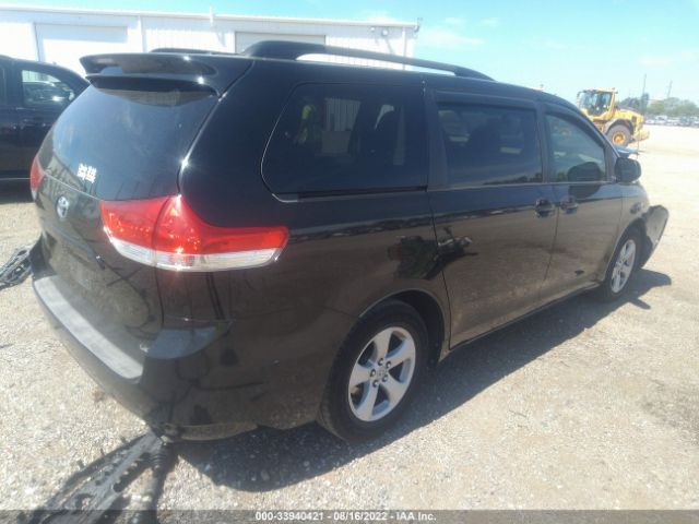 Photo 3 VIN: 5TDKK3DC5BS156043 - TOYOTA SIENNA 