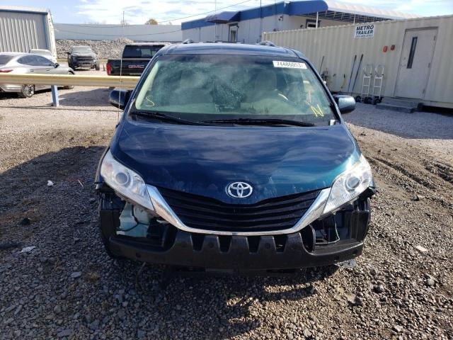 Photo 4 VIN: 5TDKK3DC5CS185608 - TOYOTA ALL MODELS 