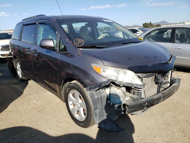 Photo 0 VIN: 5TDKK3DC5CS189321 - TOYOTA SIENNA LE 