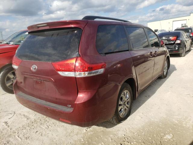 Photo 3 VIN: 5TDKK3DC5CS190646 - TOYOTA SIENNA LE 