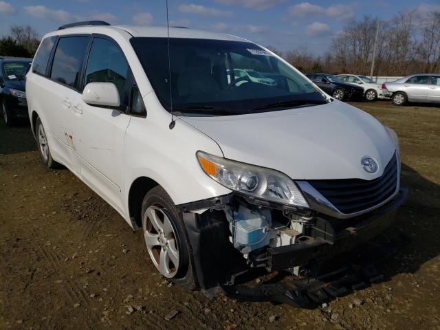 Photo 0 VIN: 5TDKK3DC5CS204688 - TOYOTA SIENNA LE 