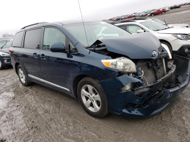 Photo 3 VIN: 5TDKK3DC5CS209048 - TOYOTA SIENNA LE 