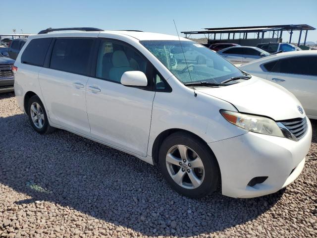 Photo 3 VIN: 5TDKK3DC5CS226173 - TOYOTA SIENNA LE 