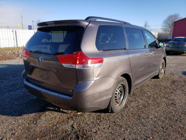 Photo 3 VIN: 5TDKK3DC5CS244625 - TOYOTA SIENNA LE 