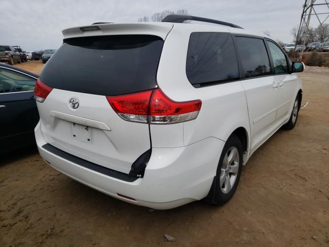 Photo 3 VIN: 5TDKK3DC5CS250750 - TOYOTA SIENNA LE 