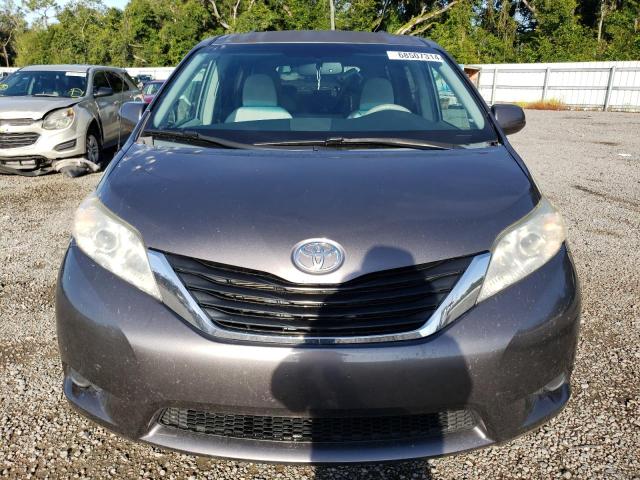 Photo 4 VIN: 5TDKK3DC5CS268178 - TOYOTA SIENNA LE 