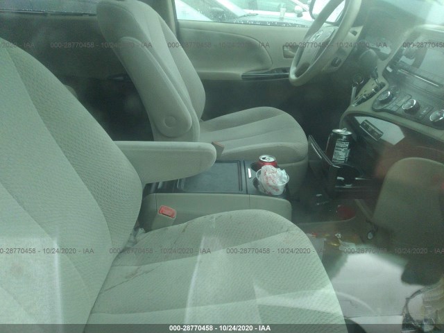 Photo 4 VIN: 5TDKK3DC5CS276930 - TOYOTA SIENNA 