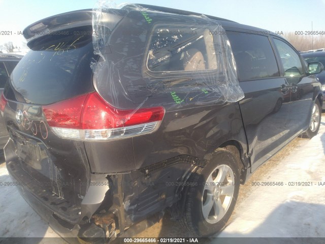 Photo 3 VIN: 5TDKK3DC5DS307689 - TOYOTA SIENNA 