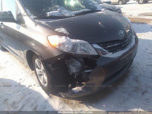 Photo 5 VIN: 5TDKK3DC5DS307689 - TOYOTA SIENNA 