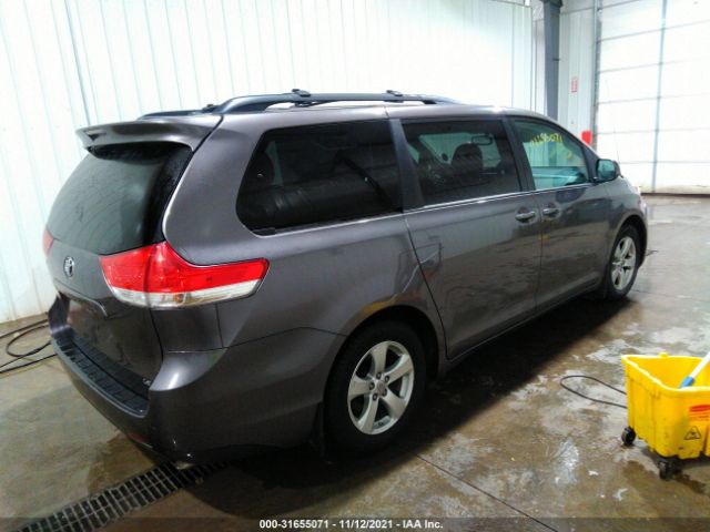 Photo 3 VIN: 5TDKK3DC5DS323116 - TOYOTA SIENNA 