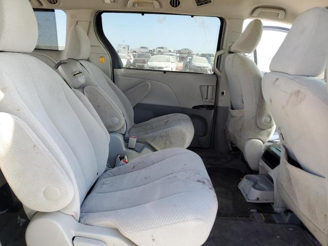 Photo 10 VIN: 5TDKK3DC5DS324251 - TOYOTA SIENNA LE 