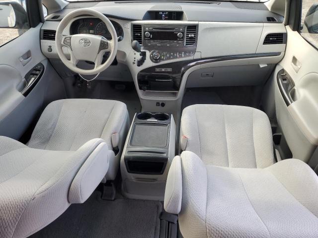 Photo 7 VIN: 5TDKK3DC5DS333385 - TOYOTA SIENNA LE 