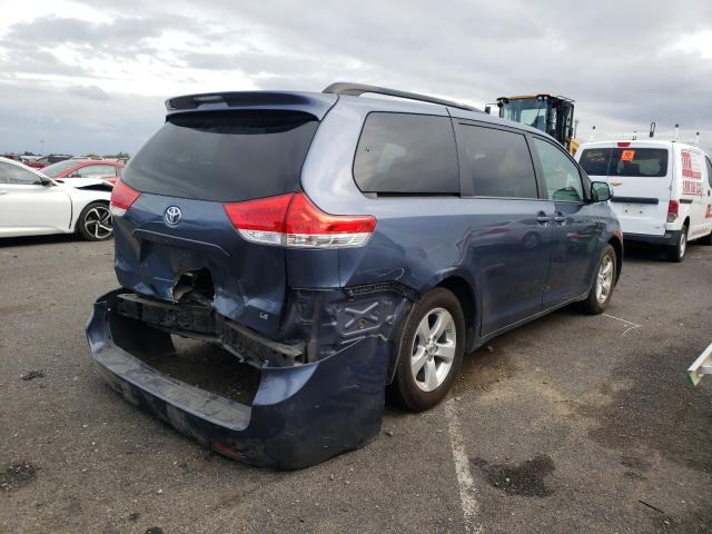 Photo 3 VIN: 5TDKK3DC5DS337985 - TOYOTA SIENNA LE 