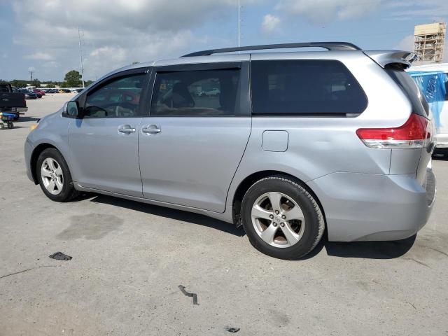 Photo 1 VIN: 5TDKK3DC5DS369917 - TOYOTA SIENNA LE 