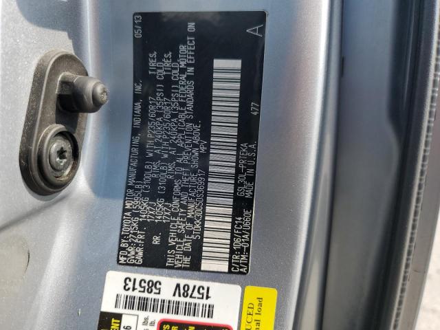 Photo 12 VIN: 5TDKK3DC5DS369917 - TOYOTA SIENNA LE 