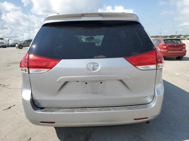 Photo 5 VIN: 5TDKK3DC5DS369917 - TOYOTA SIENNA LE 