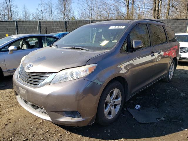 Photo 1 VIN: 5TDKK3DC5ES413884 - TOYOTA SIENNA LE 