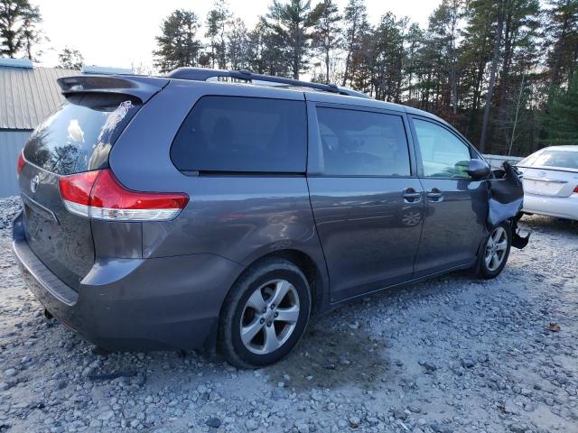 Photo 2 VIN: 5TDKK3DC5ES440065 - TOYOTA SIENNA LE 