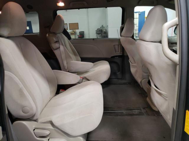 Photo 10 VIN: 5TDKK3DC5ES455066 - TOYOTA SIENNA LE 