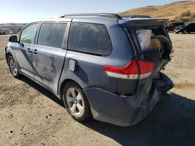 Photo 2 VIN: 5TDKK3DC5ES459683 - TOYOTA SIENNA LE 