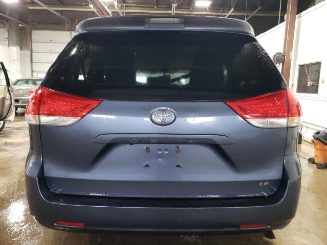 Photo 5 VIN: 5TDKK3DC5ES463796 - TOYOTA SIENNA LE 