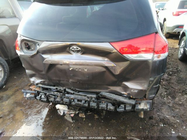 Photo 5 VIN: 5TDKK3DC5ES484082 - TOYOTA SIENNA 