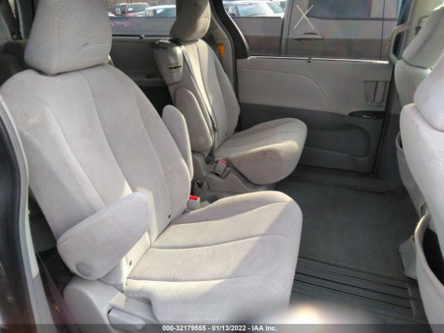 Photo 7 VIN: 5TDKK3DC5ES484082 - TOYOTA SIENNA 