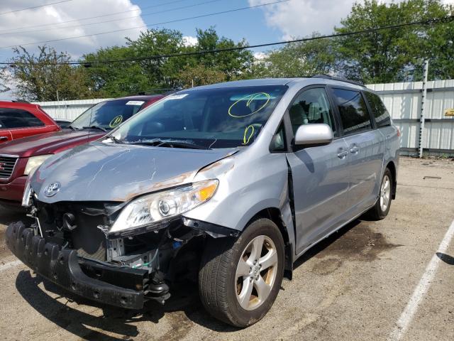 Photo 1 VIN: 5TDKK3DC5ES495664 - TOYOTA SIENNA LE 