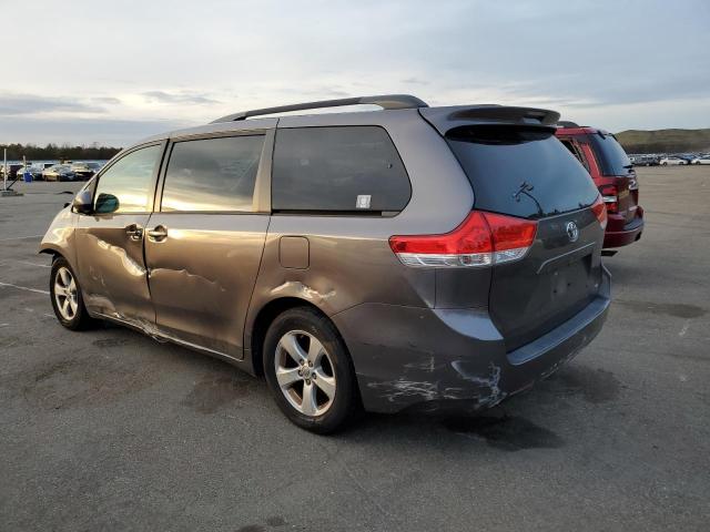 Photo 1 VIN: 5TDKK3DC5ES519445 - TOYOTA SIENNA LE 