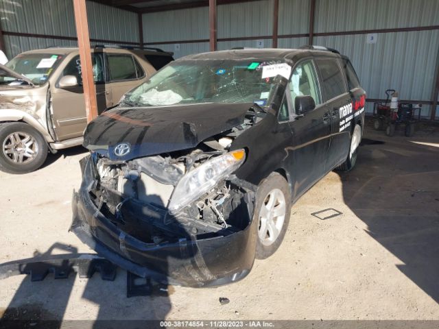 Photo 1 VIN: 5TDKK3DC5FS543049 - TOYOTA SIENNA 