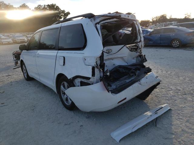 Photo 2 VIN: 5TDKK3DC5FS548963 - TOYOTA SIENNA LE 