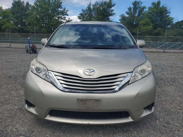 Photo 4 VIN: 5TDKK3DC5FS550681 - TOYOTA SIENNA LE 