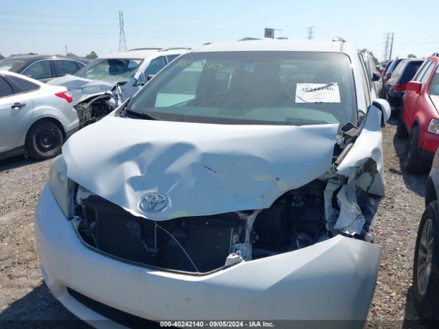 Photo 5 VIN: 5TDKK3DC5FS564032 - TOYOTA SIENNA 