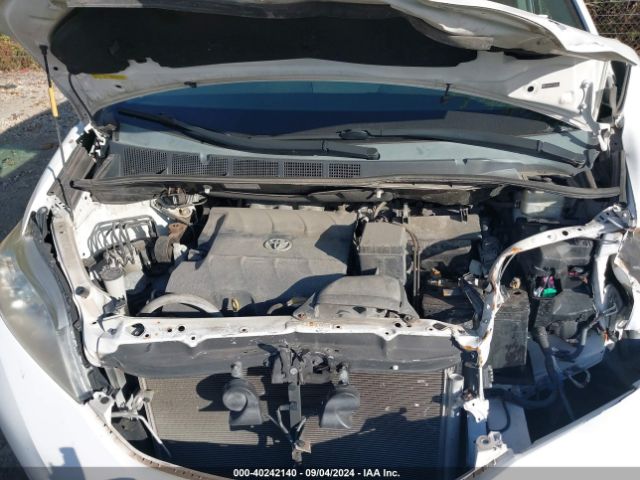 Photo 9 VIN: 5TDKK3DC5FS564032 - TOYOTA SIENNA 