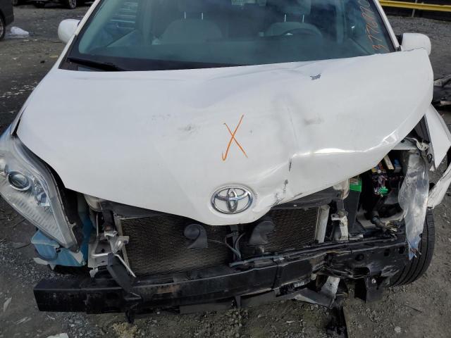 Photo 11 VIN: 5TDKK3DC5FS566671 - TOYOTA SIENNA LE 